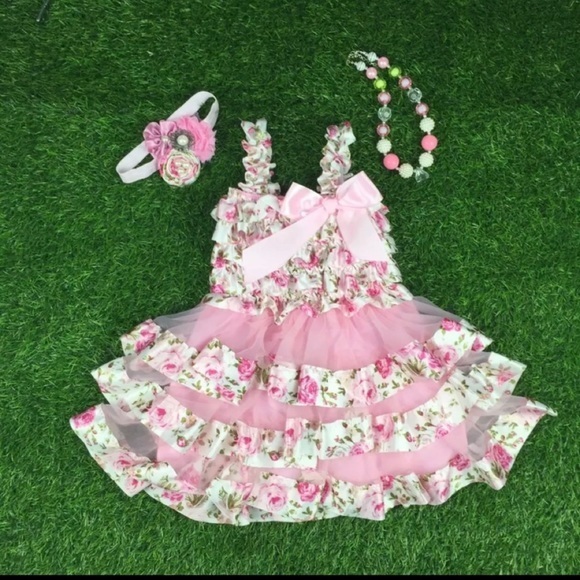 Co-Hosting A Posh Party - READ TO BE CONSIDERED FOR A HOST PICK! - Picture 9 of 16